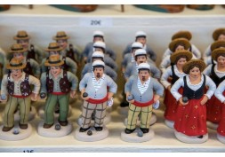 Fête des mères : offrir un santon de Provence, l'idée cadeau artisanale qui touche